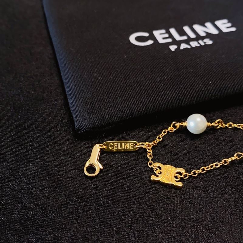 Ce1i*e bracelets